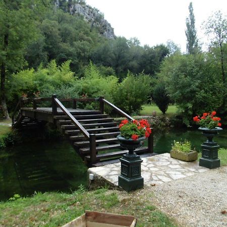 Bed and Breakfast Moulin De Benedicty Vers  Exterior foto